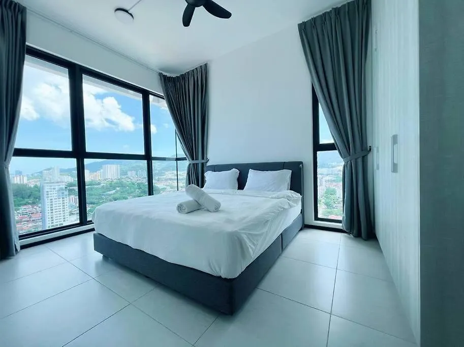Apartment Comfort 3 Bedroom Urban Suite By Uptrend Home Management Jelutong Ma­lay­sia
