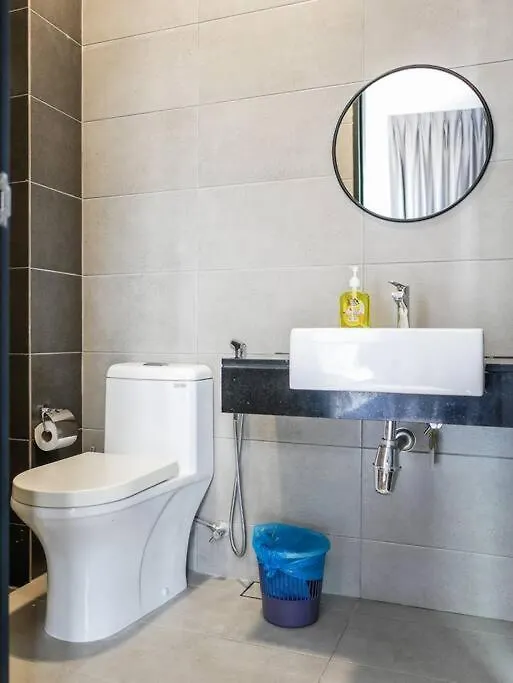 Apartment Comfort 3 Bedroom Urban Suite By Uptrend Home Management Jelutong