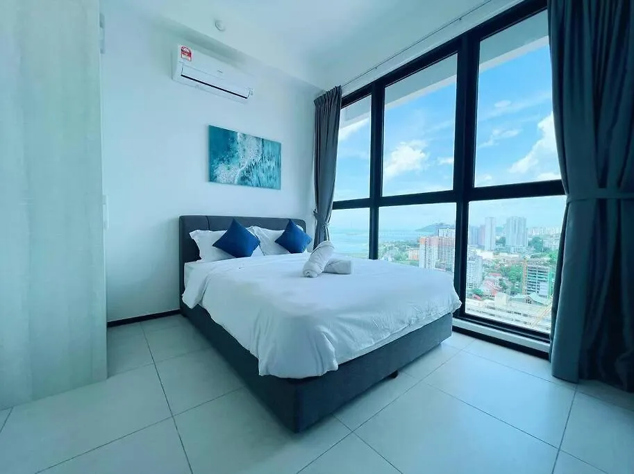 Comfort 3 Bedroom Urban Suite By Uptrend Home Management Jelutong Ma­lay­sia